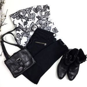 WHBM Black White Floral Belted Lined Top